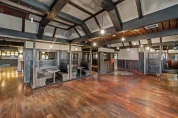 Unique Large Hospitality Riccarton