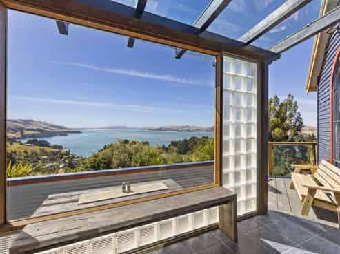 33 Slant Street, Careys Bay
