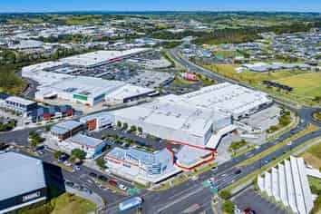 SILVERDALE STANDALONE STANDOUT
