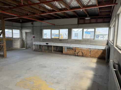 Flexible leasing options available