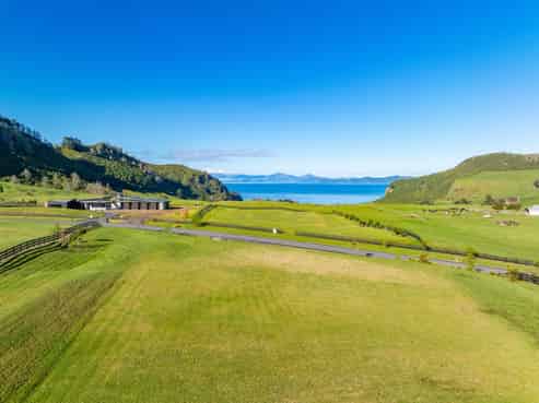 00 Kaiapo Bay, Acacia Bay