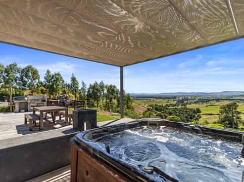 680I Quine Road, Tahuna