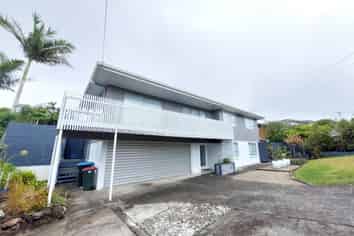 38 Frederick Street, Hillsborough