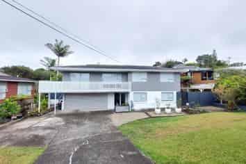 38 Frederick Street, Hillsborough