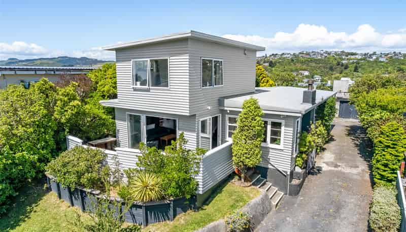  34 Bassett Road, Johnsonville