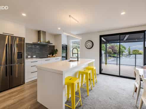 66 Mission Cove, Company Bay