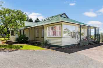 40 Farley Road, Clarks Beach