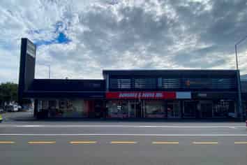 Prime Corner Retail/Office Site