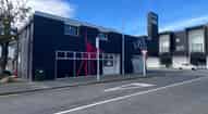 Open gallery