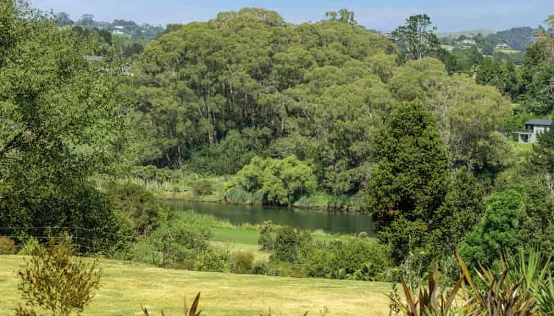 94 Taniwha Place, Bethlehem