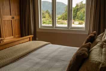 Franz Josef Glacier Gem: Boutique B&B