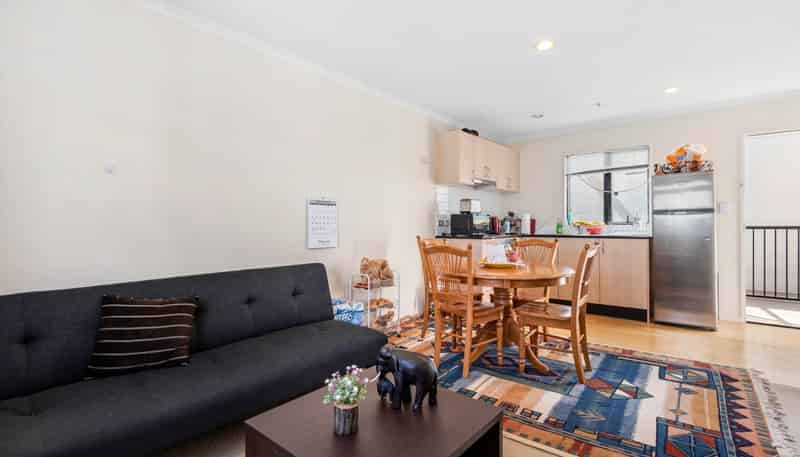 D702/176 Broadway, Newmarket