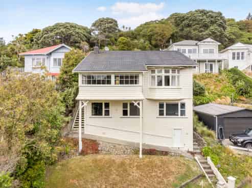 120 Sutherland Road, Melrose