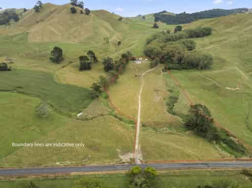 1272 Te Kopia Road, Waikite Valley