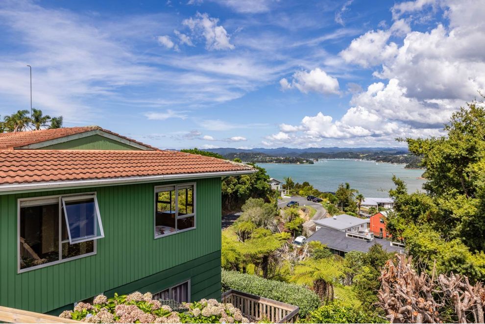 18 Panorama Avenue, Paihia, Far North For Sale realestate.co.nz