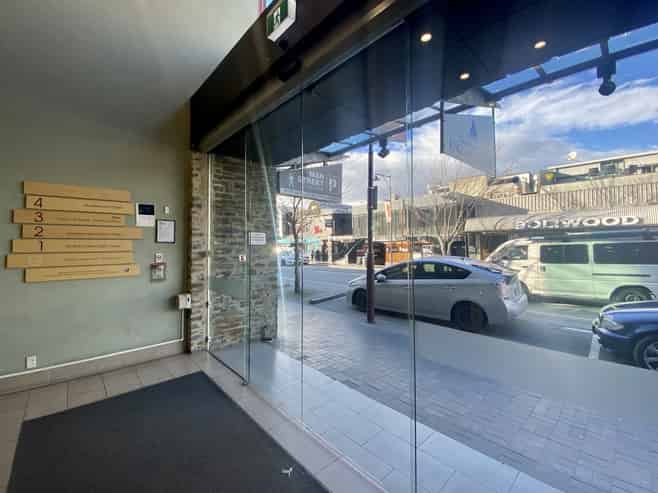 CBD Office with Balcony - Mountainwatch House