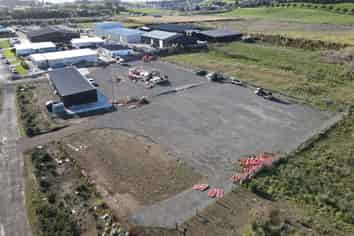 Large Waiwhakaiho Yard