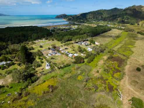 21a YMCA Road, Mahia
