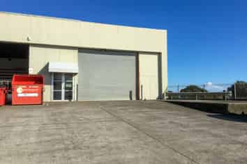 Central Warehousing Plus Car Parking
