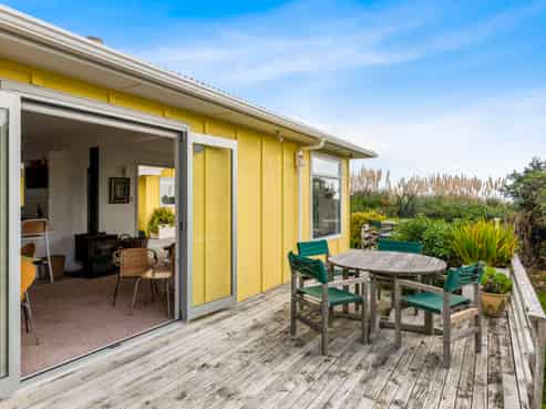 1 Rodney Avenue, Te Horo Beach