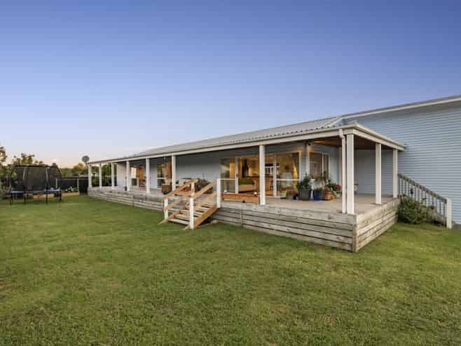 974 Kahikatea Flat Road, Waitoki