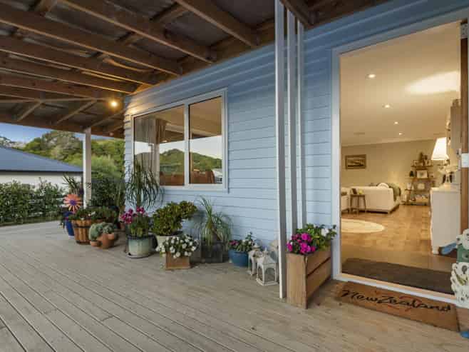 974 Kahikatea Flat Road, Waitoki