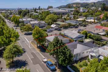 Nelson City fringe invest or occupy