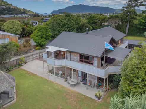 2 Summer Lane, Tairua