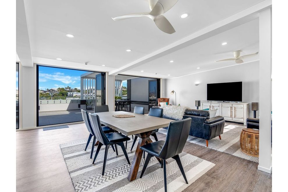 L2/30 Victoria Road, Devonport, North Shore City For Rent