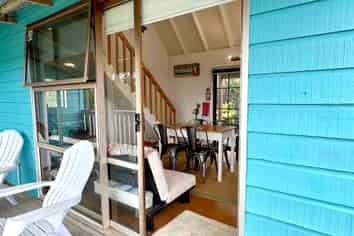 41 Ocean View Crescent, Rakino Island