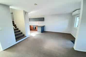 77 Winery Way, Henderson