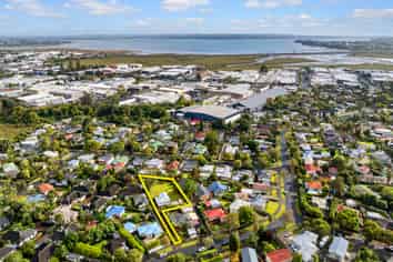 97 Mead Street, Avondale