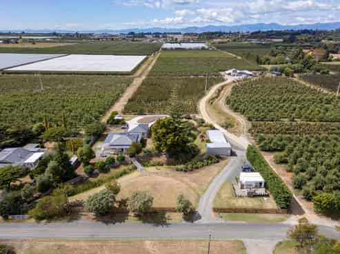 329 Chamberlain Street, Lower Moutere