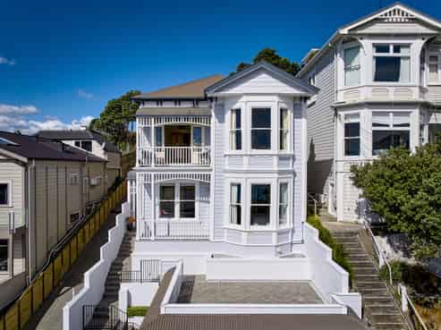 29 The Crescent, Roseneath