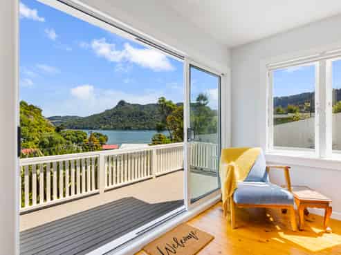 18 Foster Avenue, Huia