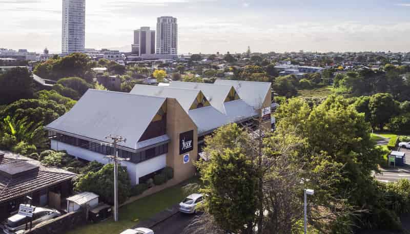 8 Greydene Place, Takapuna