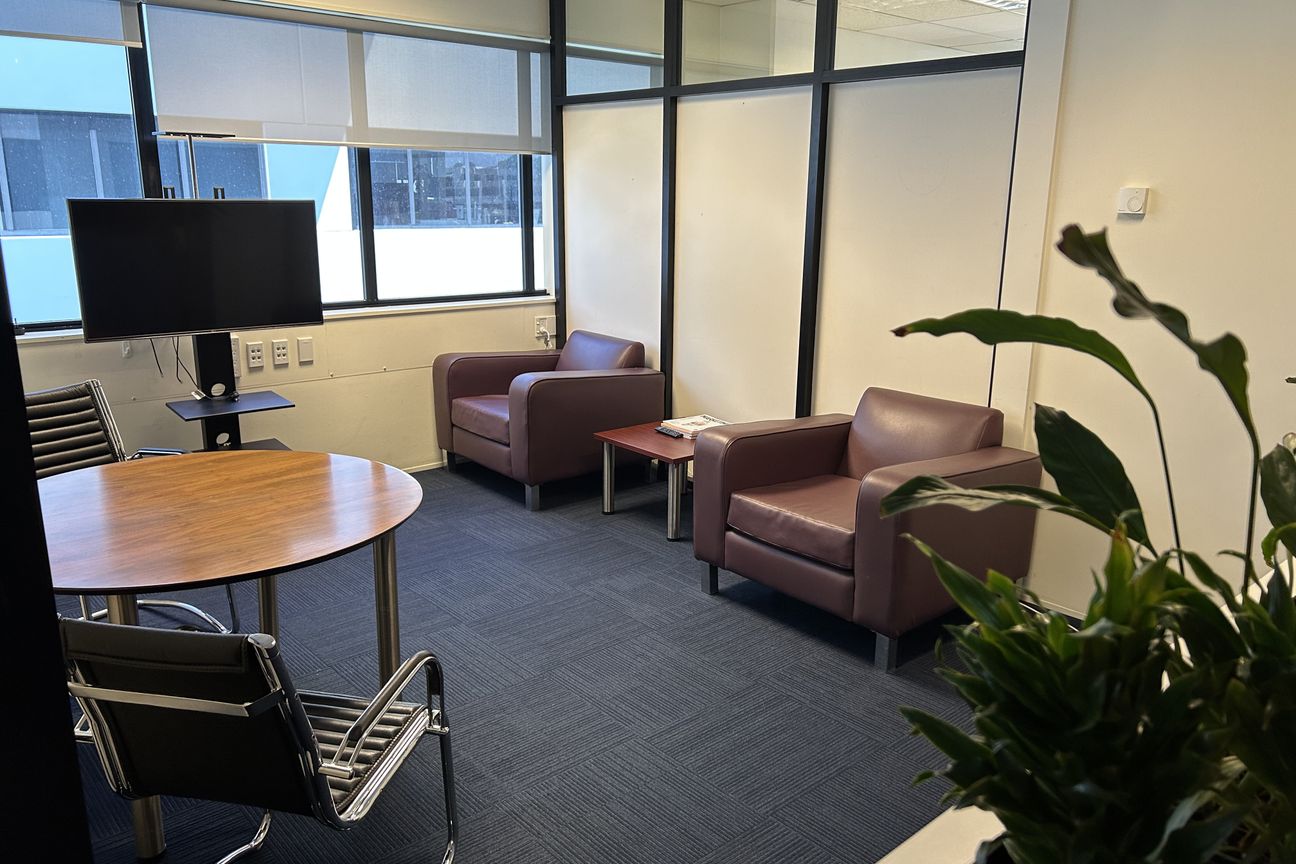 Elevated Central Position - Vista 2