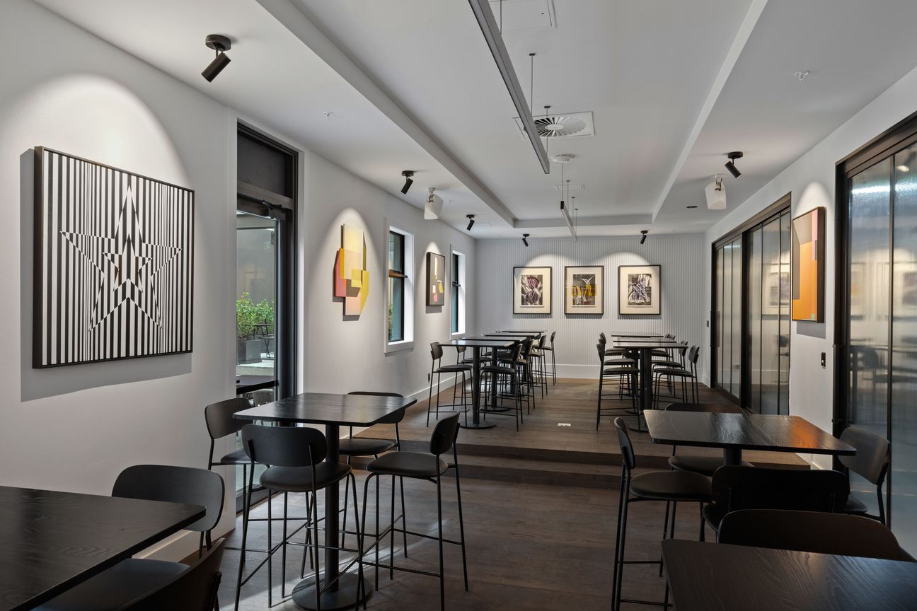ABSTRACT Residences: New Apartments - Vista 4