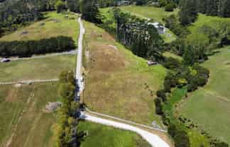 631B Dairy Flat Highway, Dairy Flat