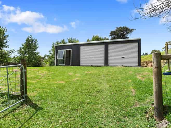  132 Glenmore Road, Coatesville
