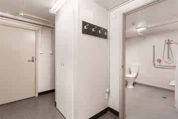 Papanui - High Profile Corner Position!