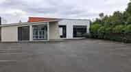 Open gallery