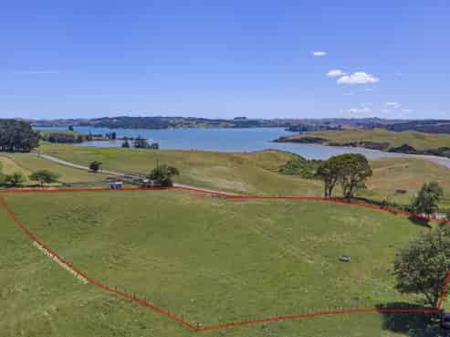375 Okete Road, Raglan
