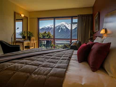 Wilderness Lodge Arthurs Pass & Cora Lynn Station