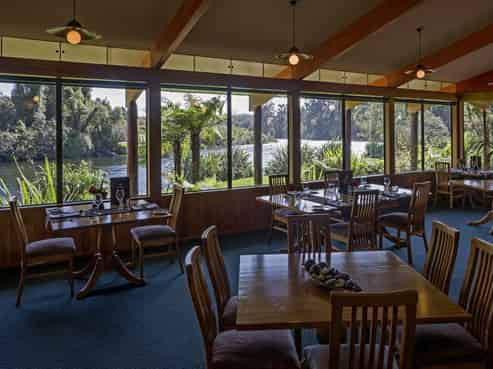 Wilderness Lodge Lake Moeraki 