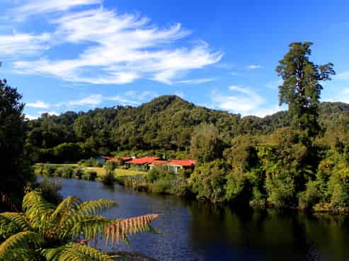 Wilderness Lodge Lake Moeraki 