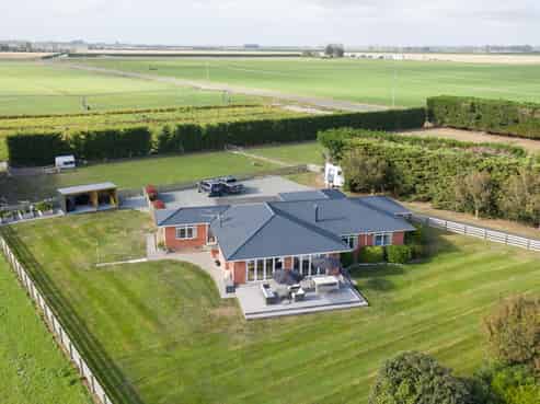 241 Grahams Road, Winslow