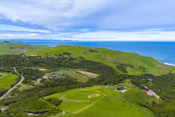 1597 Whaanga Road, Raglan