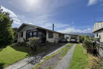 36 Wanganui Flat Road, Harihari