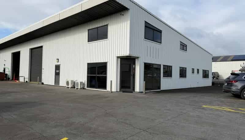 1/7 Mustang Drive, Bell Block